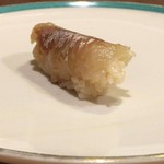 うを徳 - 東京湾 魳 昆布〆（握り）