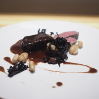アルゴリズム - 赤城黒毛和牛　ほほ肉　ソース・ボルドレーズ　トランペット茸