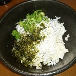 麺喰屋 澤 - ミニしらす丼(250円)