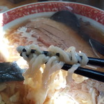 いもせ食堂 - ラーメンの麺