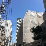 ジョンティ アッシュ - 補修中？のビル