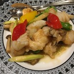 中国菜館 あんずの花 - (料理)海老・イカ・ホタテの海鮮炒め