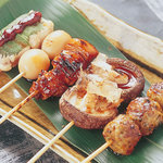 Sumibiyakitori Shige - 串盛り各種1本105円～