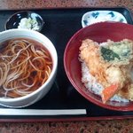 Nesaki Yataraya - えびかに天丼set 1050円