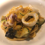 D'ORO HATSUDAI - タリオリーニ 白イカ ズッキーニ 秋茄子 カラスミ 