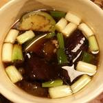 蕎麦料理 すみや - 秋茄子と鴨の汁。