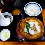 高坂サービスエリア 上り レストラン - カツ煮定食！