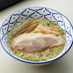 名古屋驛麺通り醐りょう 函館らーめん - 