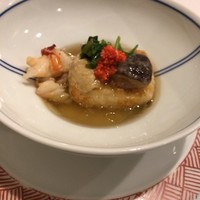 トロワフレーシュ - オマール海老のミソを使ったごま豆腐の揚げ出し