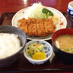 味の一番 - ロース定食