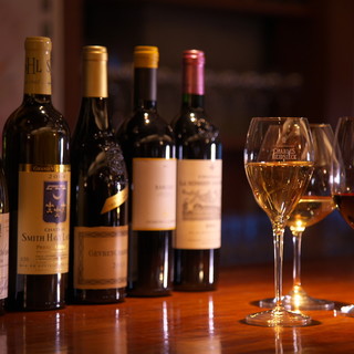 ソムリエがセレクトしたお食事に合うワインをご用意