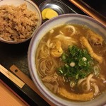 釜揚げうどん　喜八 - カレーうどんランチ かやくご飯に変更したら50円UP