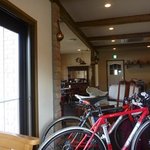 カフェ・ル・プティ・ニ・トロワ - 