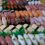 寿司一代 - 生寿司６人前＋蒸し海老・えんがわ