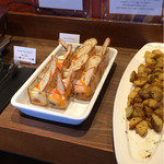 MAIN DINING CABANA - 