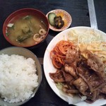 Mizushima - 豚しょうが焼き定食 ８００円(税込)(2017年10月3日撮影)