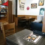 Pizzeria B - 店内