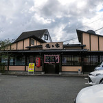 RAMEN TATSUNOYA - 「龍の家 久留米インター店」さんの外観。沢山のお客さんで賑わっていました。