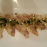 らんぷ亭 - 天然ひらめのカルパッチョそこらの和食店より上物