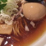 麺処 蛇の目屋 - 鷄煮干しそば(800円)スープ