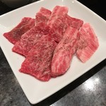 焼肉チャンピオン - カルビ