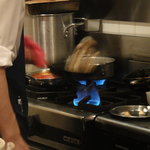 ル・サンジュ - 見事な鍋さばき