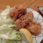 季節料理 なみき - 「地鶏から揚げ（各店の味か？）」700円