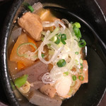 肉そば居酒屋まる文 - もつ煮込み