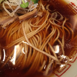 中華そば しば田 - ザクザクの細麺