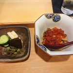 鰻前えとう - 香の物&いくらの醤油漬けと茸の醤油煮
