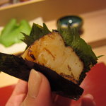 すゝき野 鮨金 - ほたての磯辺巻