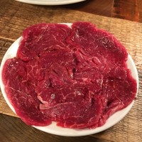 カルネジーオ イースト - 生肉～
