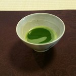 瑜伽庵 - お抹茶を季節の器で