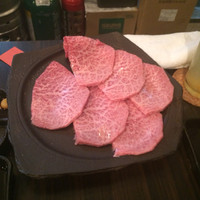 SATOブリアン 本店 - しんしんと雪が降るの
                  シンシン