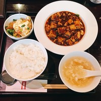 過門香 赤坂溜池山王店 - 麻婆プリフィクスランチ @1,500円
                選べる小鉢は海老マヨネーズで、ごはんorおかゆはごはんをオーダー。こちらにデザートがつきます。