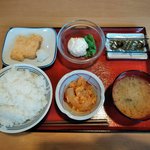 盛岡月が丘食堂 - 朝食セット（４００円）