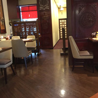個室中華 頤和園 溜池山王店 - 