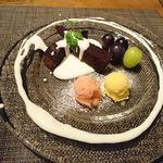 ホワイトペンション - 本日のお楽しみデザート　2017.9