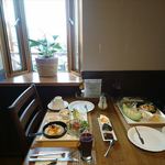 ホワイトペンション - モーニング　2017.9