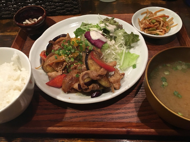 お酒とごはん ふぅふぅ 代々木公園 居酒屋 食べログ