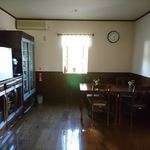 ホワイトペンション - ダイニングの風景　2017.9