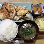 Ooshima - 真鯛かぶとかまの塩焼き定食650円＋大盛ライス50円