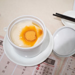 Chee Kee Wonton Noodles Shop - 豆腐花です。うん、ちょっと甘い豆腐だね。としか。。