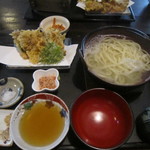 舞茸天とずりあげうどん