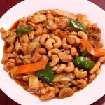 中華料理 大黒 - 鶏肉のカシューナッツ炒め