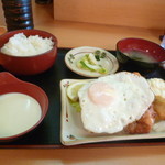 どんぶり専科 丼々屋 - 唐揚げ定食