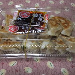 ラーメン明日香 - お土産の餃子