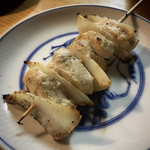 焼鳥初鳥 - なんこつ・塩（180円）