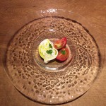 スガハラ - ブッラータチーズ + トマト