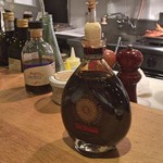 スガハラ - ACETO BALSAMICO DI MODENA IGP（ホロホロ鳥のレバーに使用）